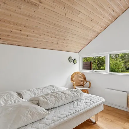 Lovely Summer House Near With Sauna *